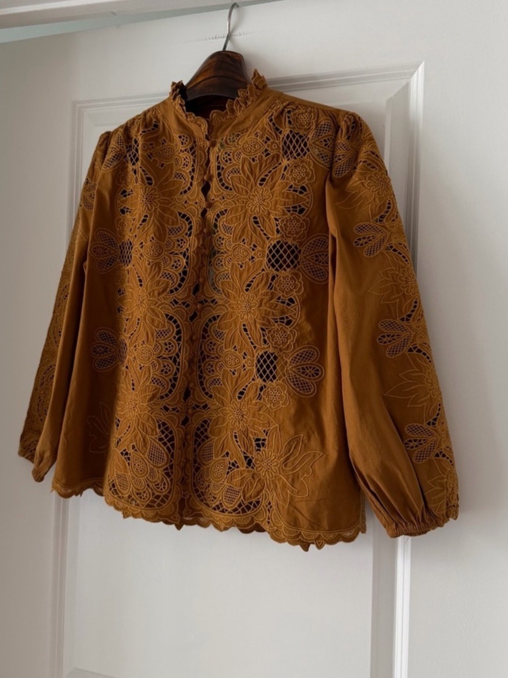 Farm Rio Camel Richelieu Long Sleeve Blouse - Picture 4 of 8